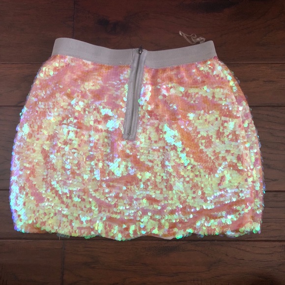 Sequins skirt - Picture 2 of 3